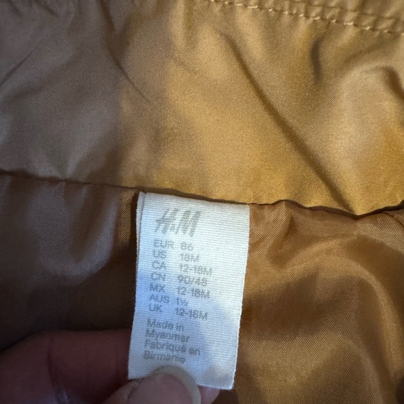 H&M Toddler Windbreaker jacket - Picture 3 of 3